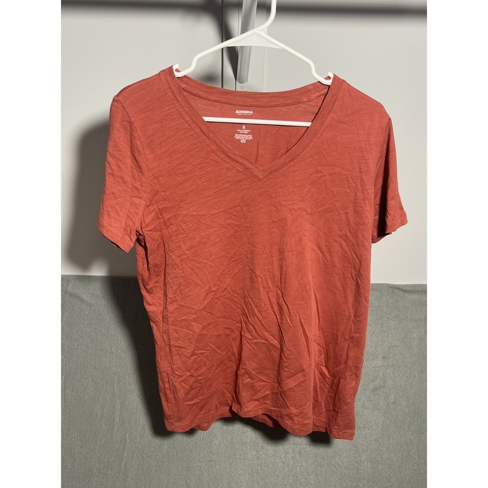 Sonoma The Everyday Tee Women's Small S Rust Orange V-Neck Short Sleeve T-Shirt